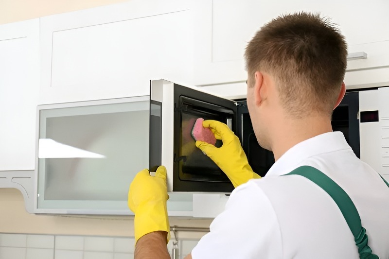 Buld-in Microwave Repair in Key Biscayne